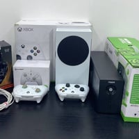 [[للبيع فقط]] [[كامل ملحقات]] اكس بوكس سيريس إس  مستعمل 11 شهر جهاز جد...