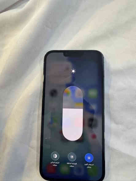 ايفون 13 برو ماكس 📱
بطارية 83 🔋
ذاكرة 128 كيكا 
الجهاز جداً نظيف ومال بيت 
السعر ٦٣٠ الف 
*********** الشراي يخابر ويدلل
