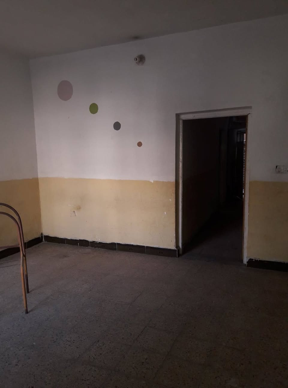 سلام عليكم بيت ملك طابو مساحه 200متر حي شرطه قريب على سريع جديده بناء قديم مكلف بنشر
الاستفسار عبر رقم‏‪***********‬‏
