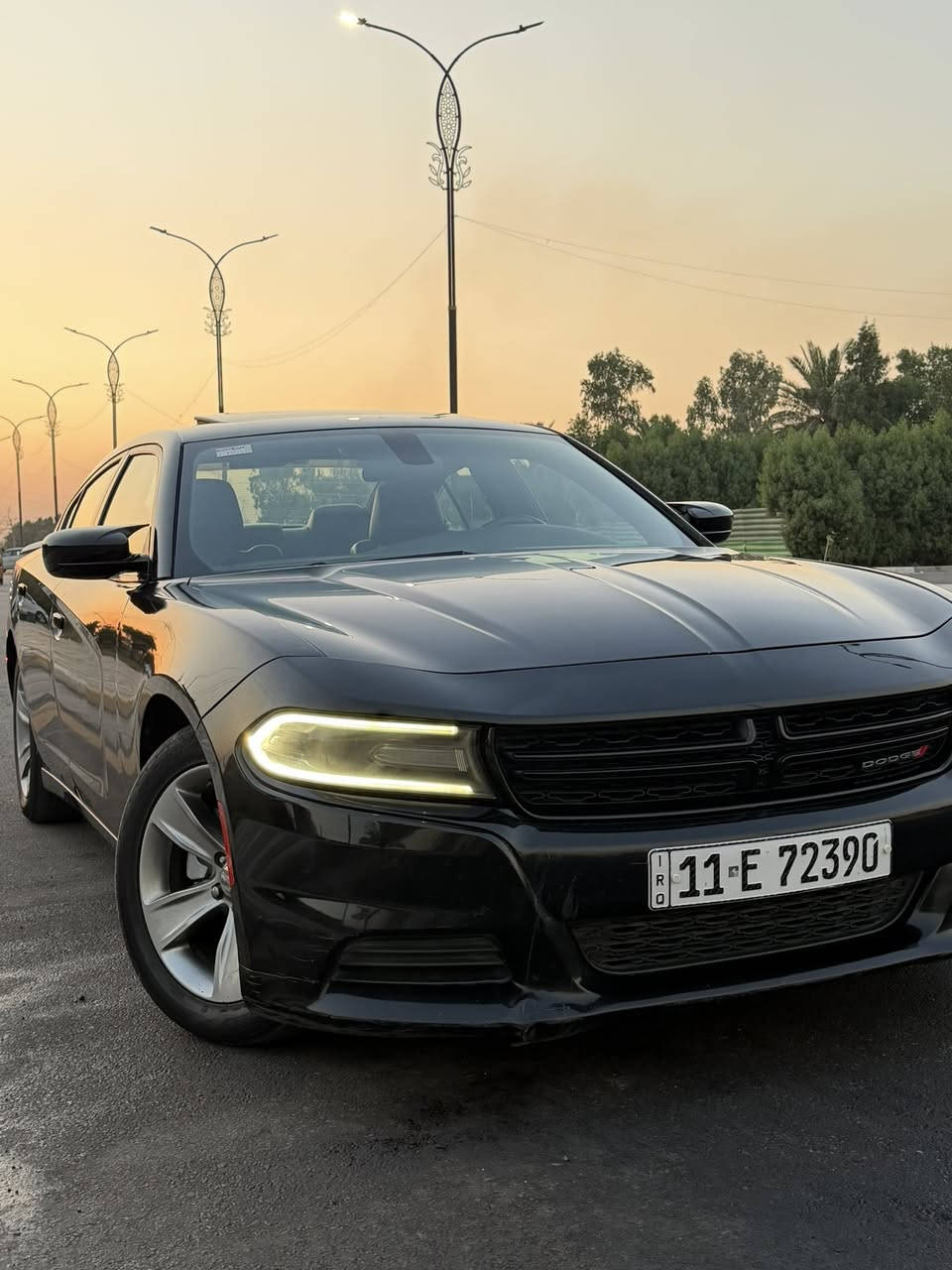 السلام عليكم جارجر 2020 اصل sxt بلص فول مواصفات ١/١ السعر ( 190) مكانها بغداد زيونه *********** سياره جاهزه بدون نقص محرك 3600 سته سلندر / فتحه سقف / شاشه جبيره 
كشنات جلد وكهرباء / خزن ميموري / بصمه تشغيل + بصمه ابواب / حساس خلفي وكامره / سياره رقم بغداد بسمي تحويل مباشر السياره بيها صبغ ٣ قطع فقط بدون دواخل بدون ايرباك 
الباقي مكفول وشرط الفحص الشراي يتصل
