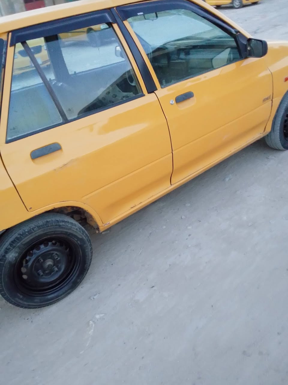 يا الله سايبه للبيع موديل 10 رقم بغداد مالكها بابل  تحويل مباشر سياره حلو مال جناي مصفره هيئه وغرامات 
سنويه جديده 
سعر 20 بيه مجال 
عنوان حله قرب جسر نادر 
***********
***********
