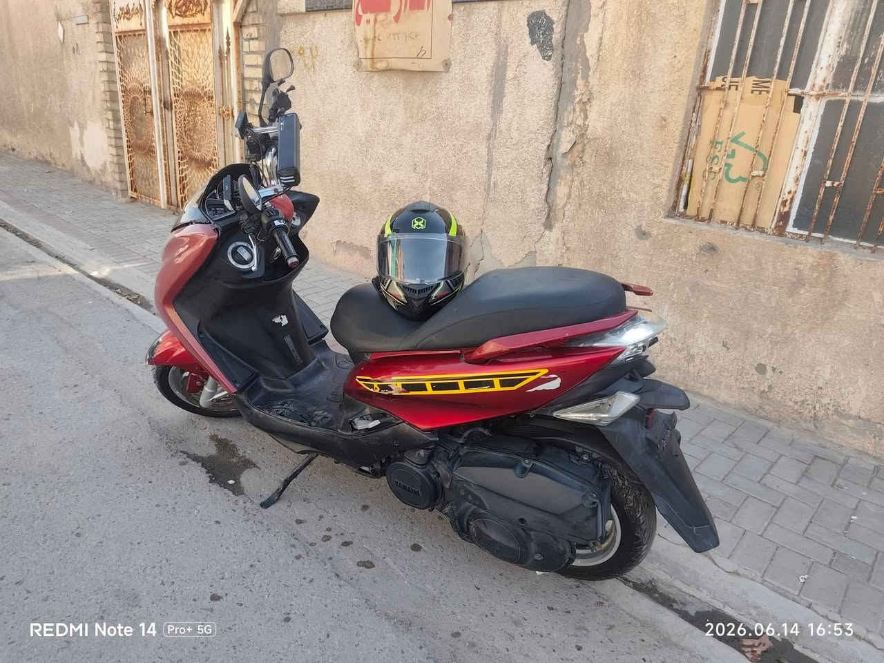 السلام عليكم شباب ماجسته اس للبيع السعر مليون و100
مكان بغداد  شارع فلسطين
***********
