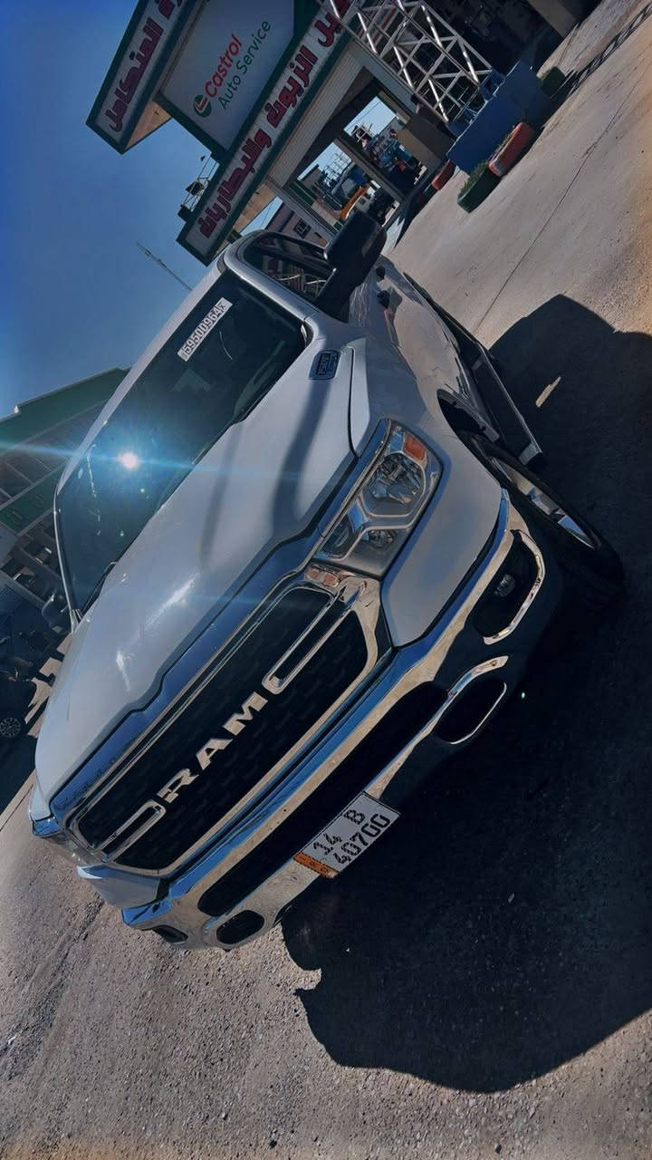 دوج رام بك هورن ٢٠٢٣ 
مكينه V6 / 3600  اقتصاديه فول 
صور الحادث يمك بلمنشور الباقي كفاله
ماشيه ١٦ الف سيارة جديد جديد
مراوس بيع كله يشتغل 
السعر ٢٧٥ وبيها مجال 
عنوان بصرة مشراك 
***********
