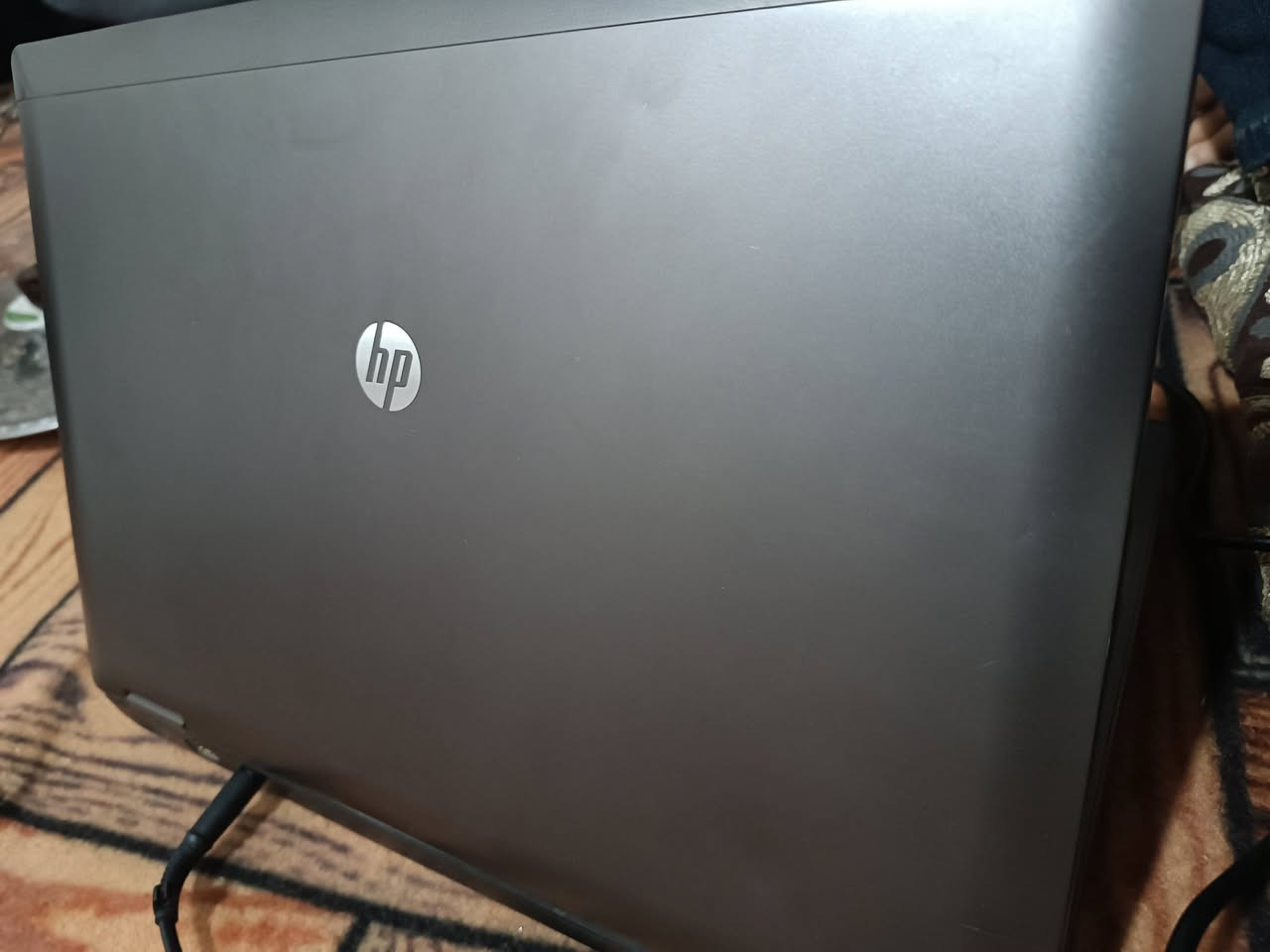 السلام عليكم لابتوب حسبا جيل ال10
ذكرة 256. 
نضيفة 
للبيع السعر 200الف 
الاتصال عل هاذة الرقم ***********
