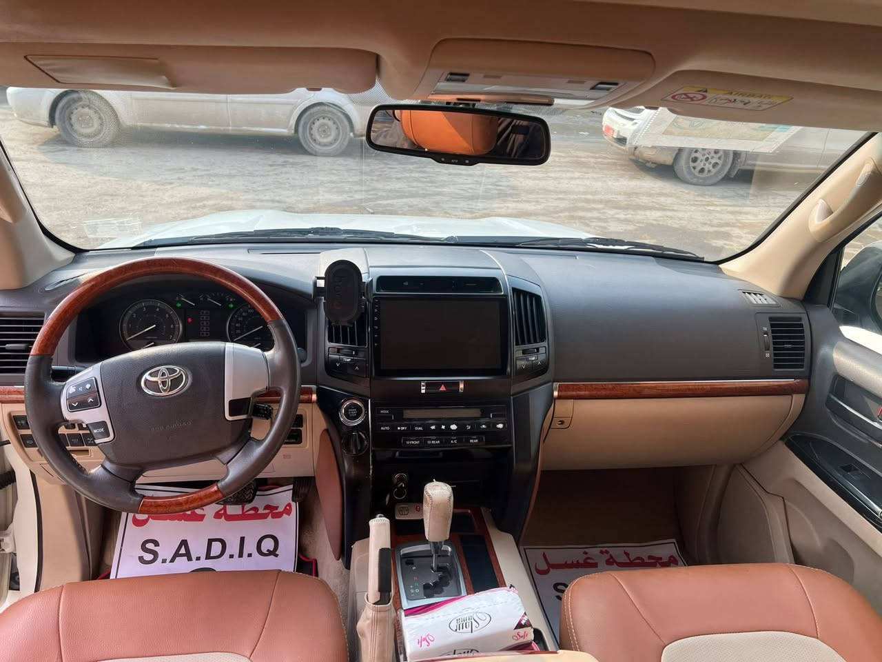 السلام عليكم
لاند كروز 2013 مكفوله من الصبغ بيها بارد قليل والسونار موجود
ماشيه 200 السياره جديده مال بيت نضيفه كلش
سعرها 360 وبيها مجال قليل
التواصل ***********
مكاني سماوه
