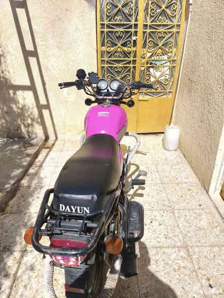 السلام عليكم دايون مديل 21 الدراجه متومهة بيه ورقتين استنساخ لل استفسار الإتصال على هاذة الرقم *********** أو مراسله الصفحه 

السعر 850 وبيه مجال
