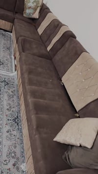 ديوان • مفرش • اضرار بسيطة