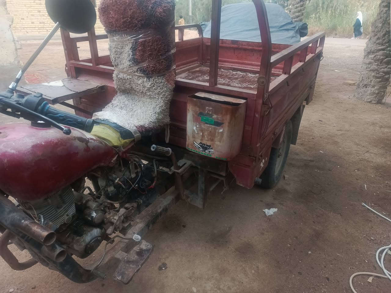 ستوته دايون 2010 مكينه مفتوحه كهربائيه شغاله رقم وسنويه رقمه اسود راعيه ما اندله سعر 750وبيه مجال مكان الستوته سوق الشيوخ رقم الهاتف *********** مكلف بل نشر اتصل
