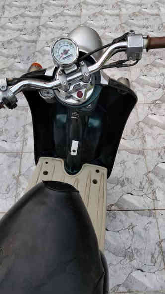 السلام عليكم دراجه مصريه للبيع نضيفه او جاهزه مفتوحه مره وحده تشتغل سلف او هندر السعر 150 او بيه مجال المكان الناصريه سوق الشيوخ ***********
