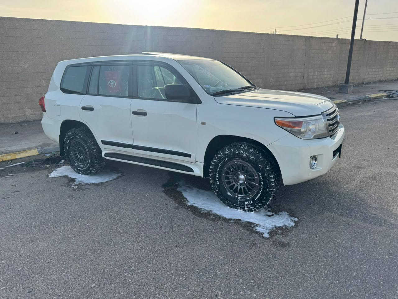 السلام عليكم
#ادوات #ادوات #ادوات
لاند كروزر  Gxr  موديل 2008
#مكفول گص وفتح وعشائر
محرك 6  سلندر   
سياره جديده كارتون بدون نقص 
دخول جديد داخل بيجي 
#المكان البصره 
#السعر 180
***********
