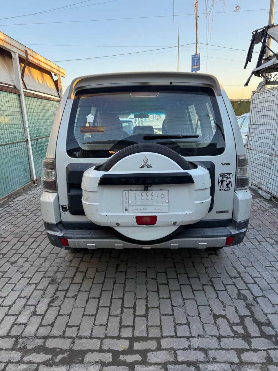 السلام عليكم باجيرو 2008 حبتور فول مواصفات مكفوله لا ضرب ولا صبغ ولا بارد الساره جاهزه السعر 123$ وبيه مجال الاستفسار ***********مكانه بغداد
