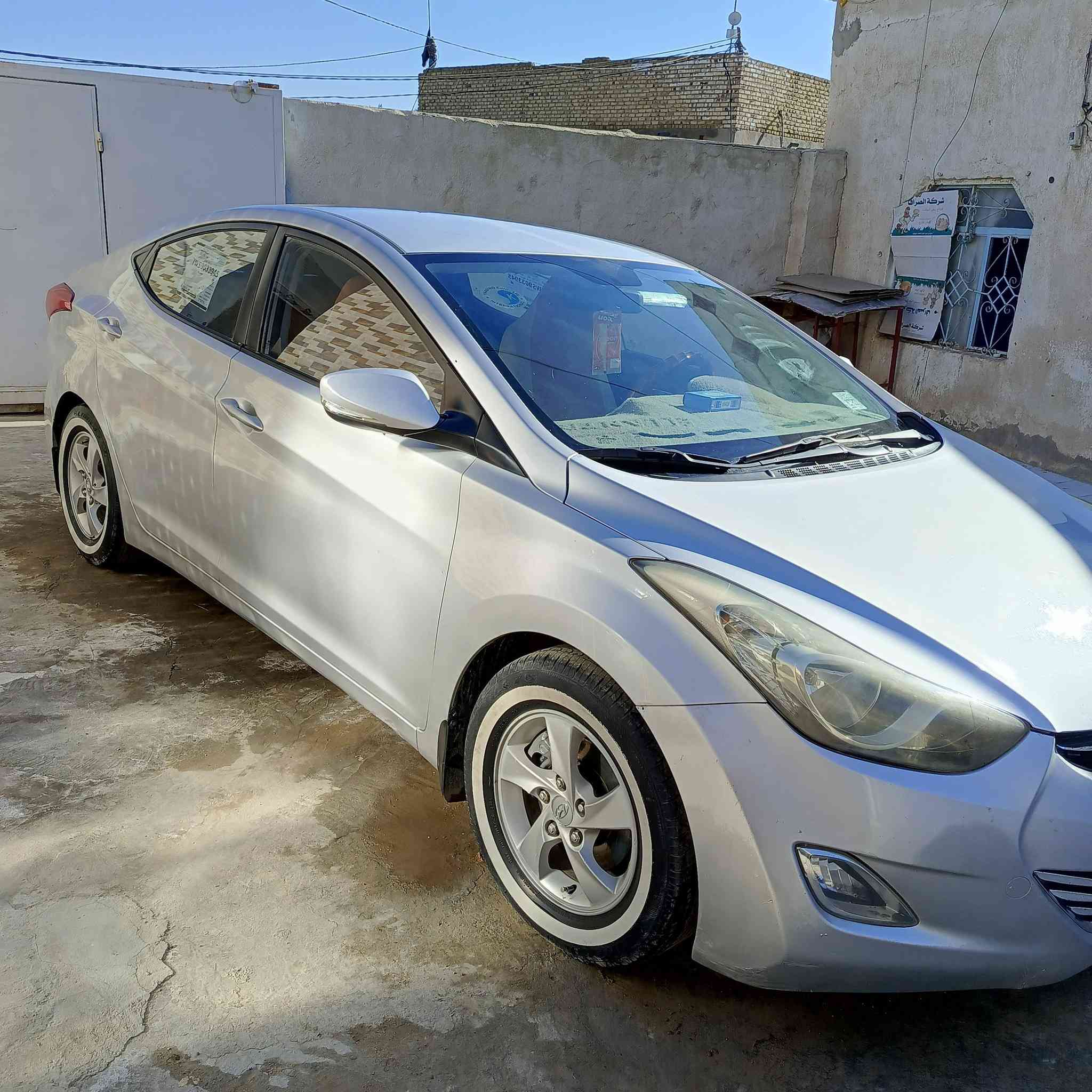 سلام عليكم النتره وارد مريكي 2012 كير عادي 6نمرر  محرك 1600 تبريد شغال رقم بابل بسمي تحويل مباشر  كهربائيات شغاله مكان سياره الرميثه  السعرر 95وبيه مجال الشراي ***********
