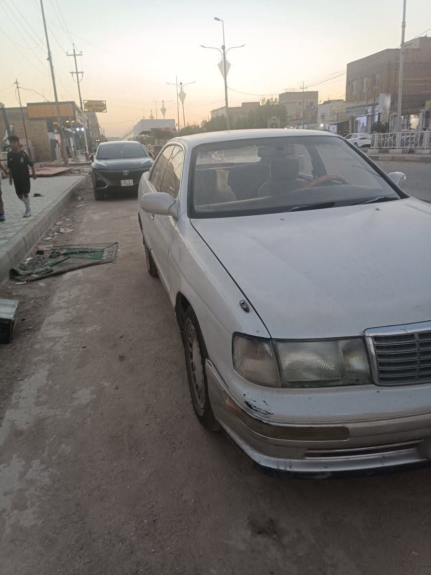 السلام عليكم
للبيع بطه 1994 رقم واسط مشروع وطني بأسمي سياره خير من الله حداديه تخم تاير بطاريه كله جديد سياره ما مصبوغه مكفوله من العيب الشرعي والاصوليات والصبغ السعر 50وبيها مجال تعال شوف وتدلل المكان ذي قار الناصريه حي الشهداء وللاستفسار التواصل ع الرقم والوتساب ***********
رجاءً الموشراي لايشلع كلبي تعال وبيك خير وتدلل
