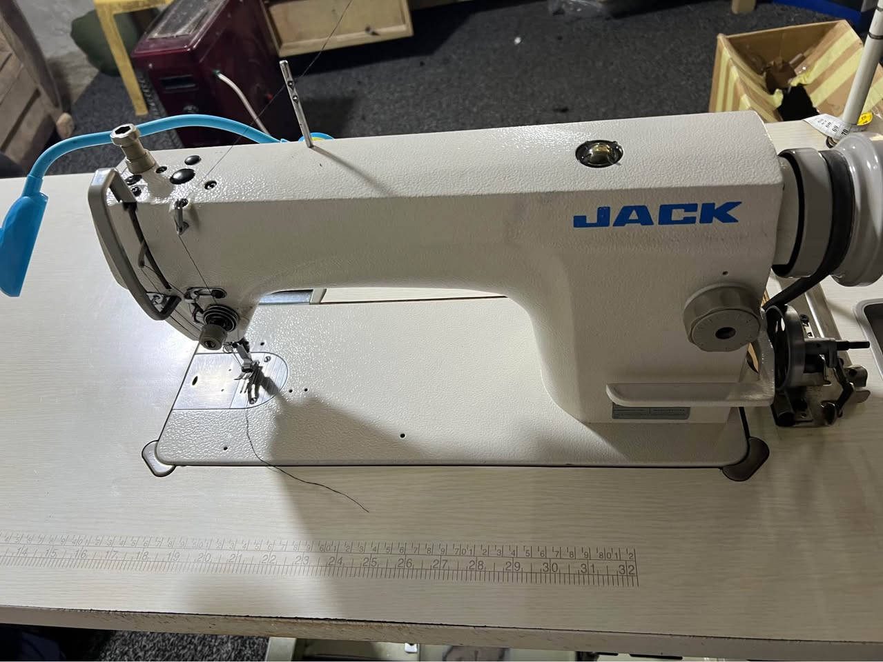 مه كينه ى جاك يه كه م وه جبه يه زور باكه كيشه ى نيه لوك لوكه ماطورى بى ده نگه  واته كاره باى كه م ده وى خاوو سه ريعى هه يه و هه موو قوماشيك ده دوريت Singapore


**إذا كنت صاحب هذا الإعلان وتريد حذفه لأي سبب، رجاءا أرسل رسالة إلى الدعم الفني**