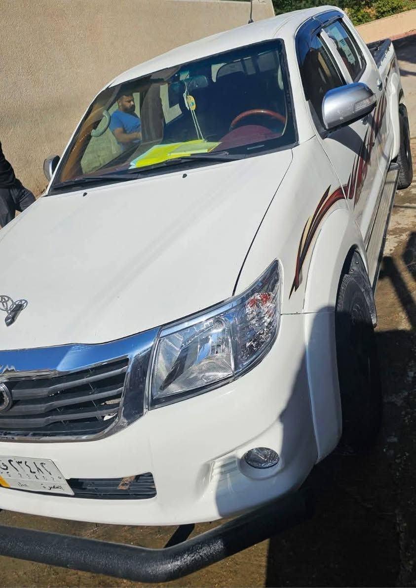 السلام عليكم (تحية طيبه )
للبيع او مراوس حسب القناعه
بيكم تيوتا دبل قماره فور ويل گاز 
 رقم بصره تحويل مباشر موديل 2014  
گير مكينه  تبريد ثلج تدفئه شغاله والگير شغال  حداديه جديده سياره جاهزه اي نقص ما بيها بيه صبغ بلتكمه الاماميه جهة السايق 
  علماً مكان السياره 
في محافضة واسط الكوت مركز مدينه 
الاستفسار رقمي ***********  للبيع او  مراوس  يجي وتساب او خاص او اتصال اني متواجد .
