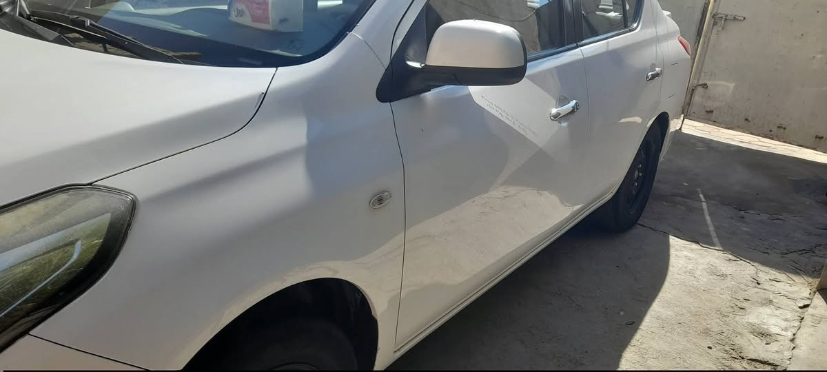 بسعر البلاش
سني هندي موديل ٢١

ما بيها اي نقص

شرط التحويل

اخذك بيدي لأربيل اروح ابصملك

سعرها ١١٠ قفل

مكانها بغداد المدائن سلمان باك

هذا رقم صاحبها

***********
