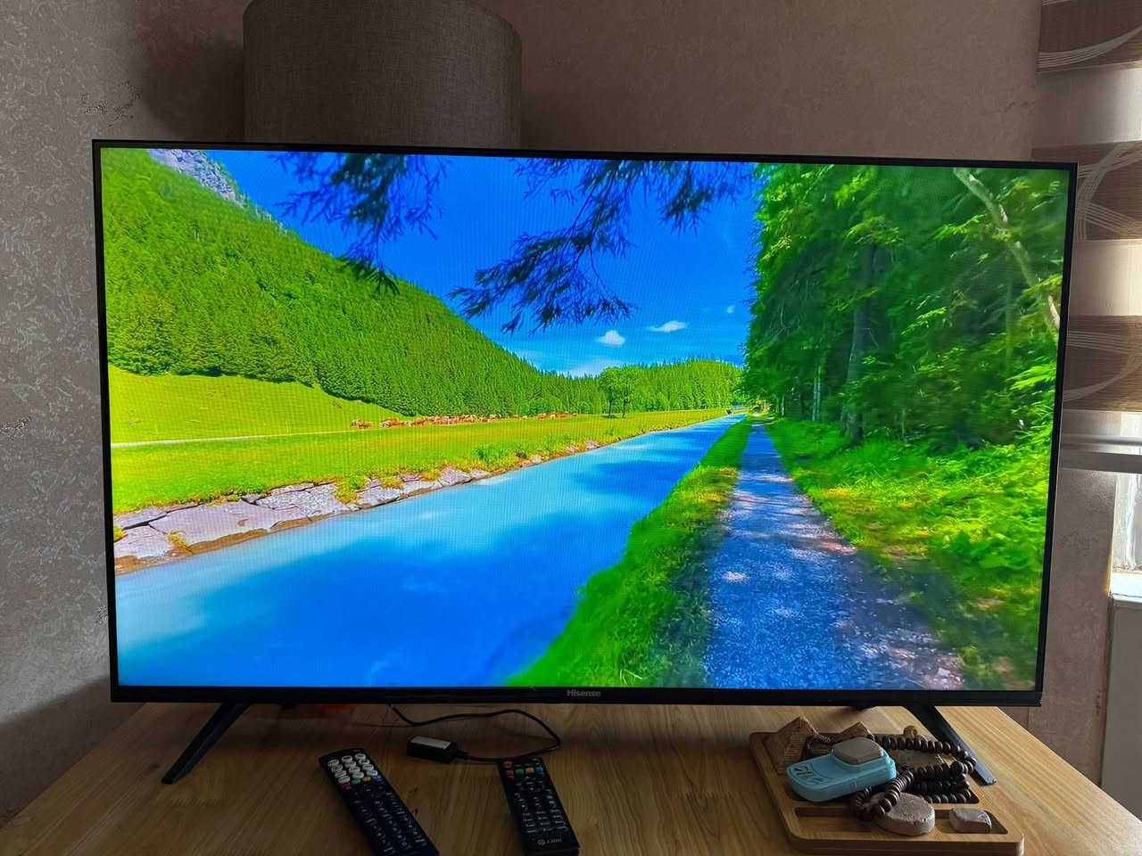 سلام عليكم تلفزيون هايسنس حجم43 فول HD بيه نت قليل استخدام السعر 225 الف اللي ايفيده يتصل على *********** العنوان الداوودي ١٤ رمضان
