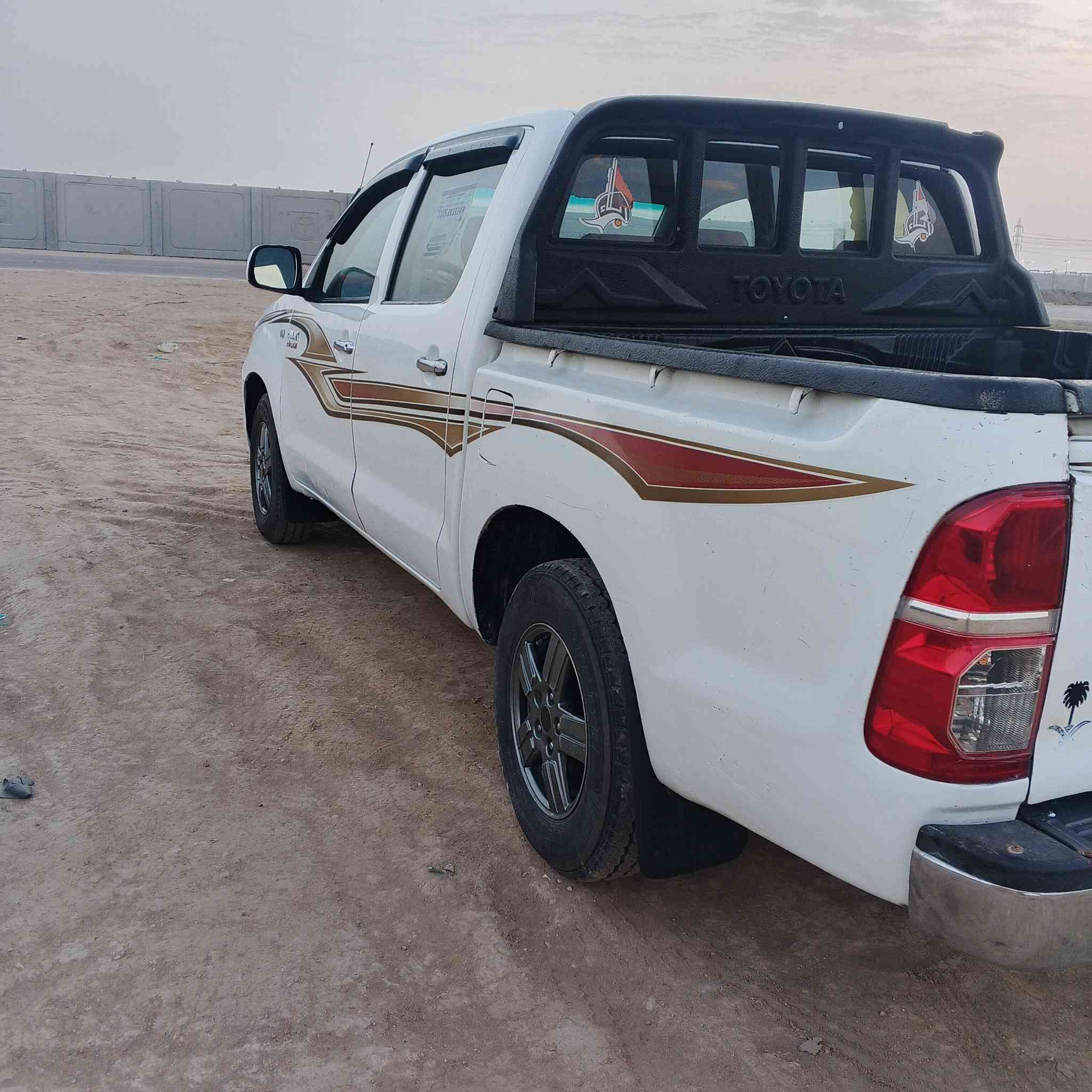 بيكم فلاونزه 2006 مكفولة كير محرك اكسن حداديه 
تخم تاير سياره جاهزه رقم بصره نكليزي سنويه مجدد 30 
مكان البصره الزبير ***********
