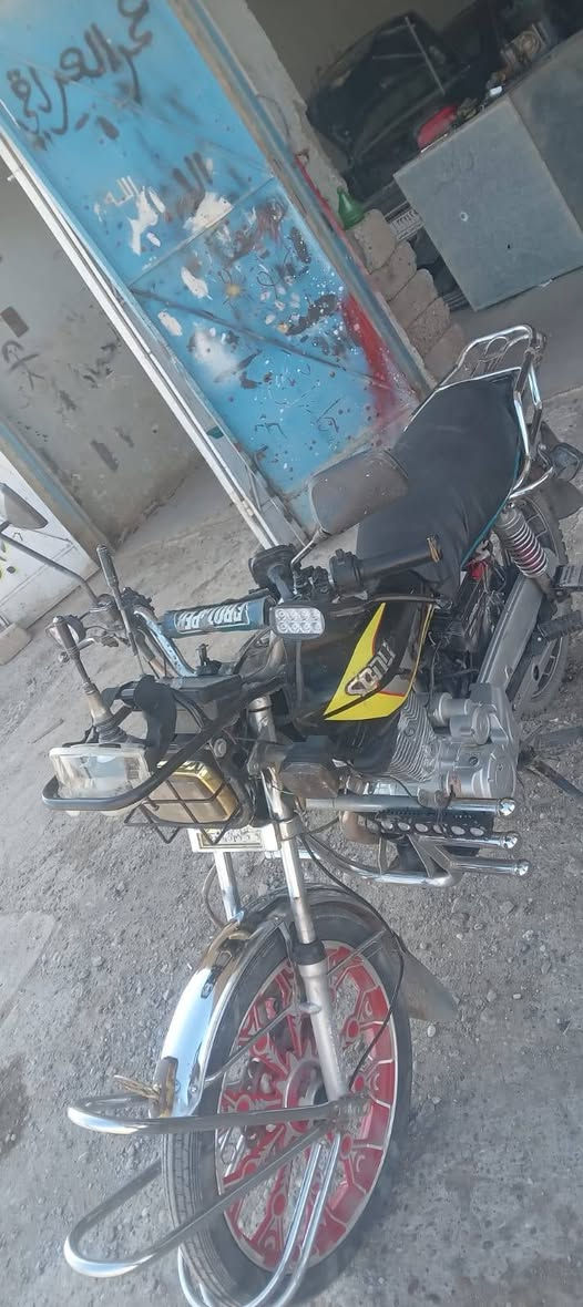 القريري القريري دراجه للبيع سيفان موديل 24 السعر 650 وبمجال محرك شرط ما مفتوح ***********
