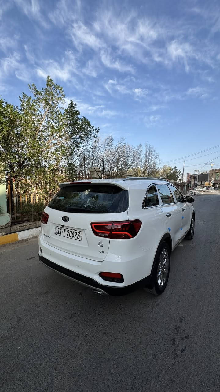 السلام عليكم سورنتو 2019 رقم بغداد نكليزي  بسمي  خليجي كفاله عامه حتا من البراد جديدة كارتون مال بيت ماشيا120 فول موصفات ما عدا البنيراما موصفات معروفه محرك6 سلندر كفالة  تايرات جدد تبريد ثلج جاهزه لاخير السعر 255 مكاني ناصرية مركز لستفسار اتصل***********
