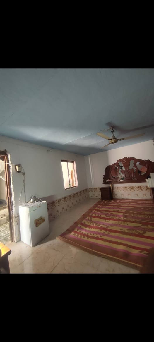 بيت تجاوز للبيع قرب الملعب منطقة ابو رمانه المساحه 170
*********** عمارة, ميسان
