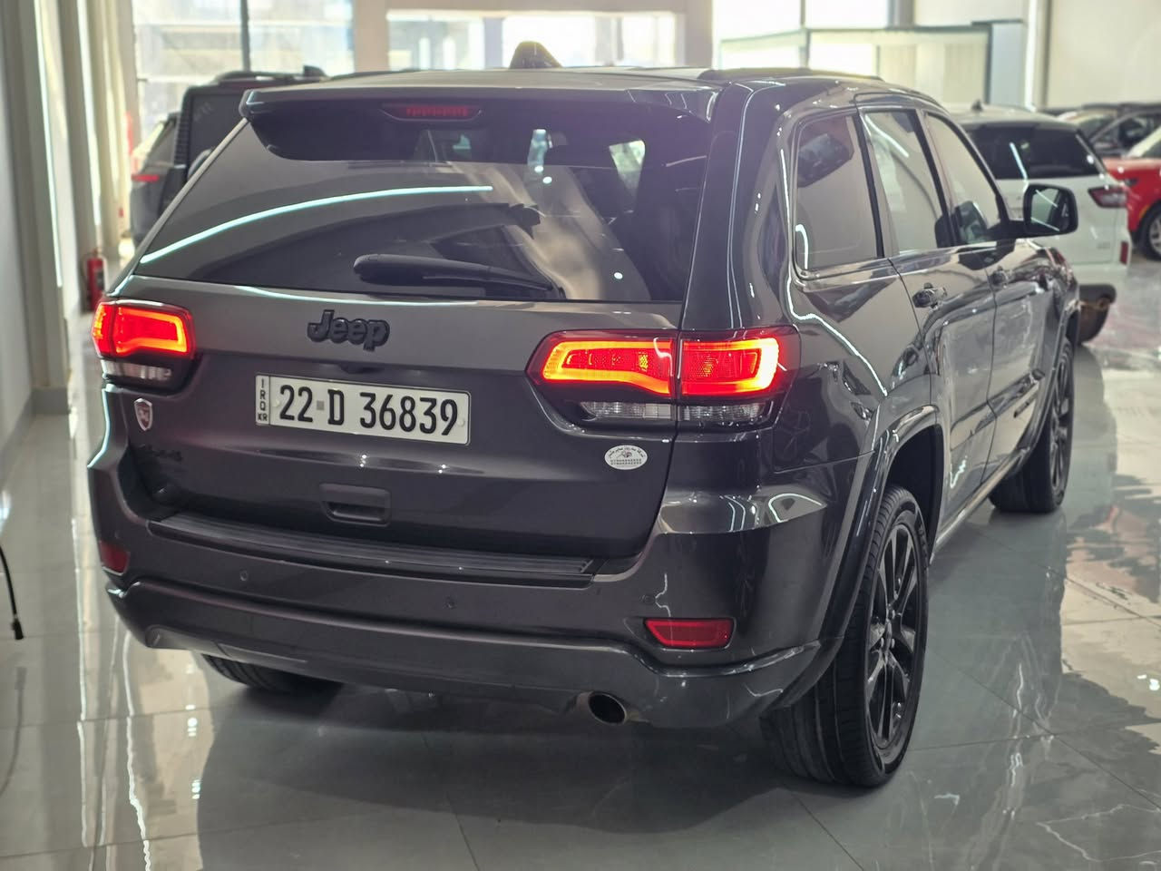 جيب گراند شيروكي - Jeep Grand Cherokee

الموديل: 2017
المسافة المقطوعة: 110,000 Mile
المحرك: 3.6L 6 Cylinder
ناقل الحركة: ZF-8HP
الصناعة: امريكية
اللون: نفطي
رقم السيارة: اربيل
عدد المقاعد: 5

🔸 المواصفات: Limited

مقاعد جلد - مقاعد كهرباء وتدفئة - صندوق شفط - حساسات - كامرة خلفية - شاشة كبيرة - تحكمات ستيرن - وضعيات قيادة - مثبت سرعة - ويل ٢٠ - نظام دفع رباعي 4x4

🔺 الضرر: بونيت مصبوغ لكن الحادث خفيف وصور الحادث مرفقة ضمن المنشور
ربع جاملغ امامي مصبوغ

-السعر: 20,500$

📍العنوان: اربيل. شركة باب المرزوق
شارع ١٠٠، قرب مصنع الببسي

للتواصل واتساب او عبر الخط:
***********-☎️
***********-☎️
