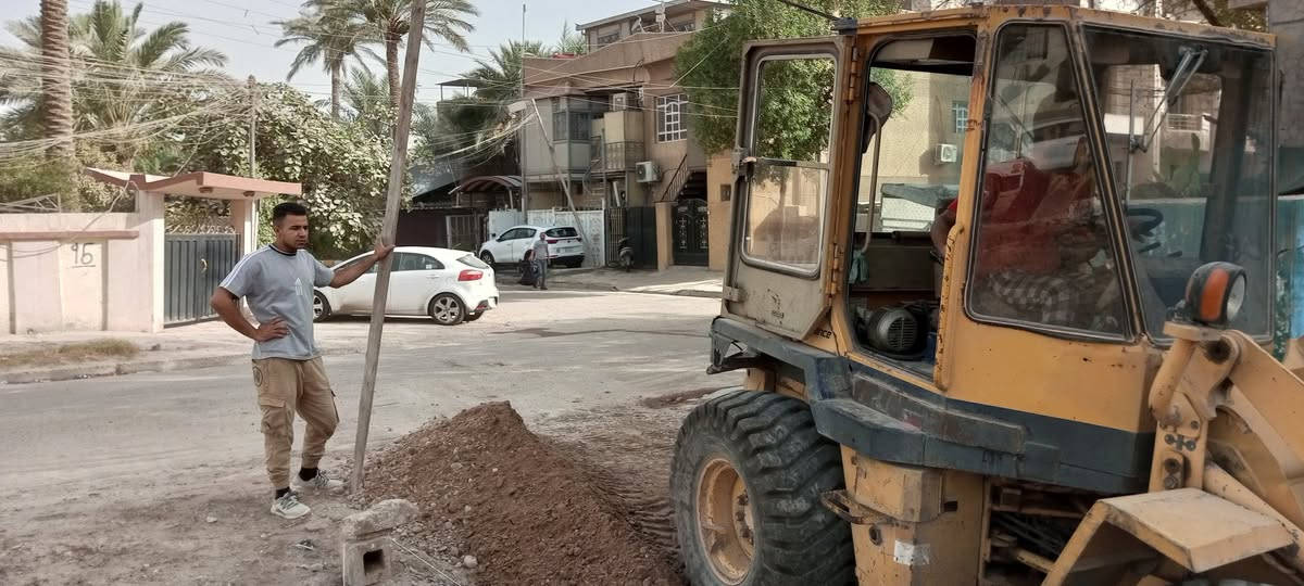 السلام عليكم 
بناء هدم ترميم  وأسعار مناسبة جداً 
العمل درجة أولى وتوثق بعقد بين الطرفي والمواد حسب رغبة الزبون فقط ثلاث فقرات لا يتدخل بها الزبون لأنها تخص سمعتنا وجودة العمل 
((الصحيات والماء والكهرباء ))
الباقي حسب الطلب واسعار تنافسية اذا كان هدم وبناء فالهدم مجاني 
العمل داخل بغداد فقط 
للإستفسار إتصال أو مراسلة خاص أو واتساب 
***********
وهذه نماذج من أعمالنا ونماذج حكومية لم تذكر
