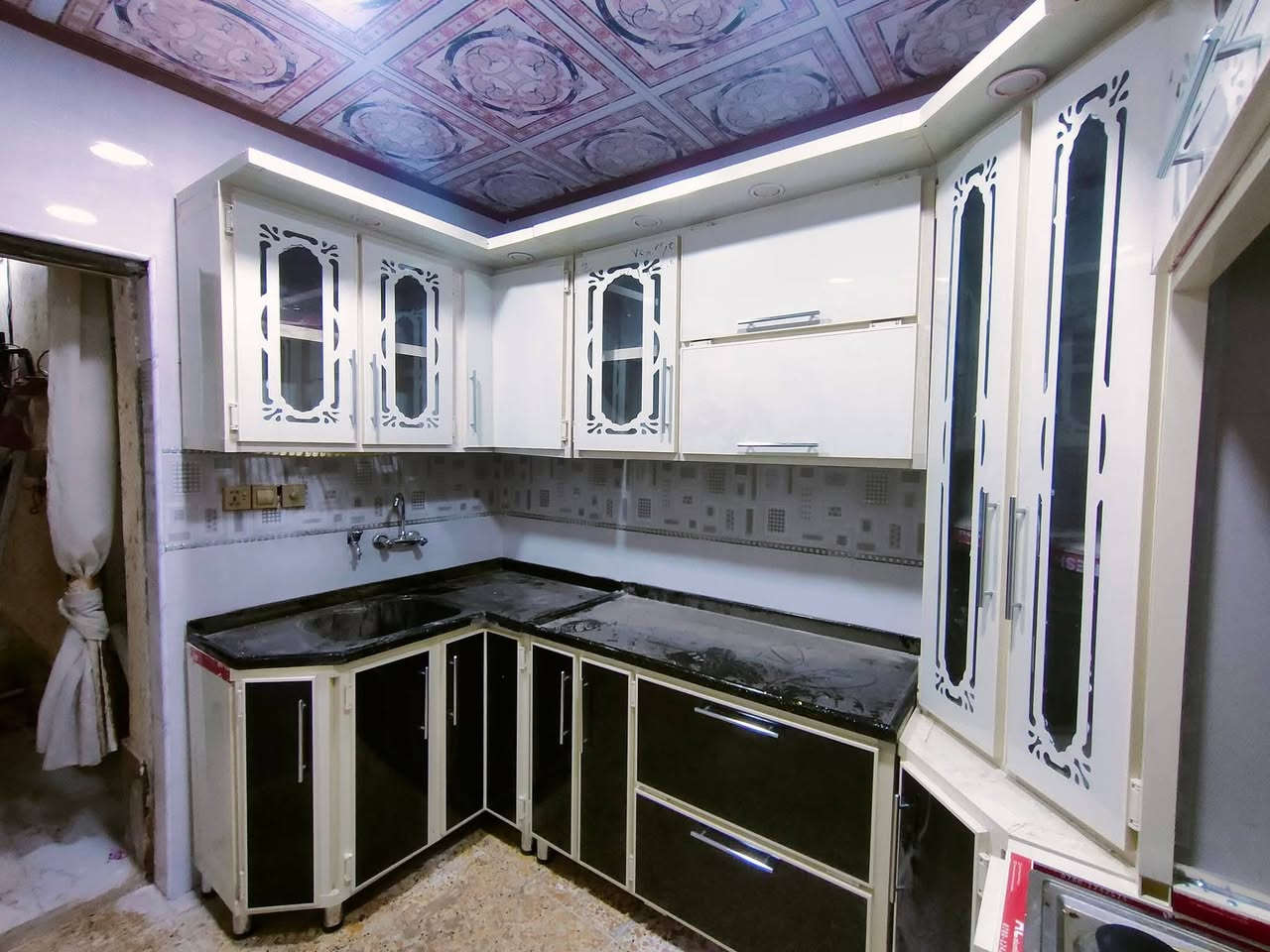 عروض معمل برج الذهبي الالمنيوم.. كاونترات نوع تركي ثقيل🇹🇷💯 سعر المتر 125 ألف  يشمل الشد والنقل ضمان 2 سنة المقطع 💯 بليت ثقيل الاستفسار أكثر الإتصال على الارقام التاليه
***********📞
***********📞
  فرعنا الأول  موصل الأيمن  موصل الجديدة فرع السايلو 
       فرعنا الثاني موصل الايسر  حي العربي
