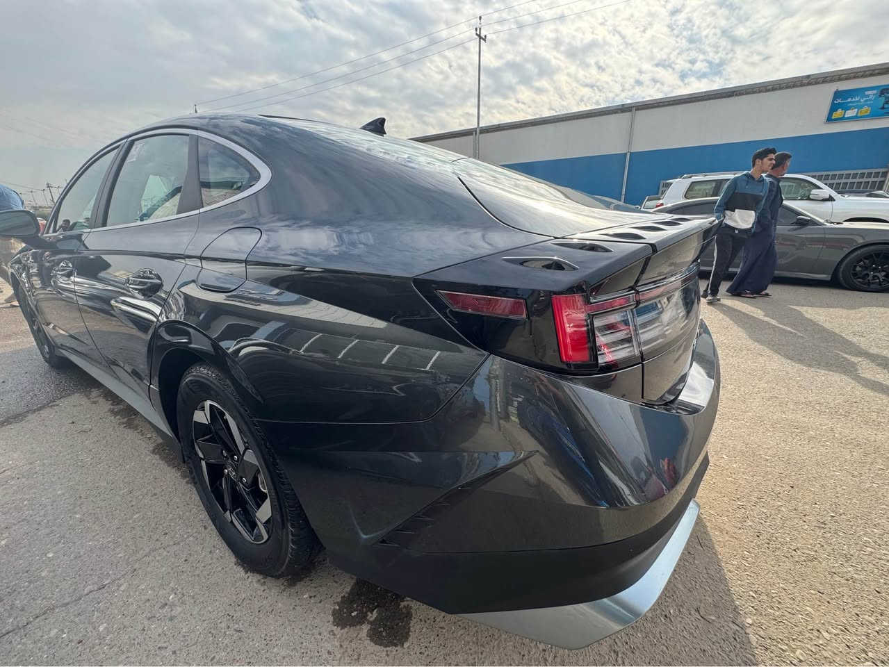 هيونداي سوناتا 2025  

حادثها خشم الجاملغ وبنيد مبدل بلادي نفس لون   بدون دواخل 
بدون ايرباك
بصمة تشغيل عن بعد 

محرك 2500 المرغوب

لايت زينون وبك لايت LED

رادار 360 

 
سياره جديده ماشيه 6000  

رايدهه190ورقه وبيها مجال بسيط 

للاستفسار ***********
***********
 
مكاني بغداد بغداد, العراق
