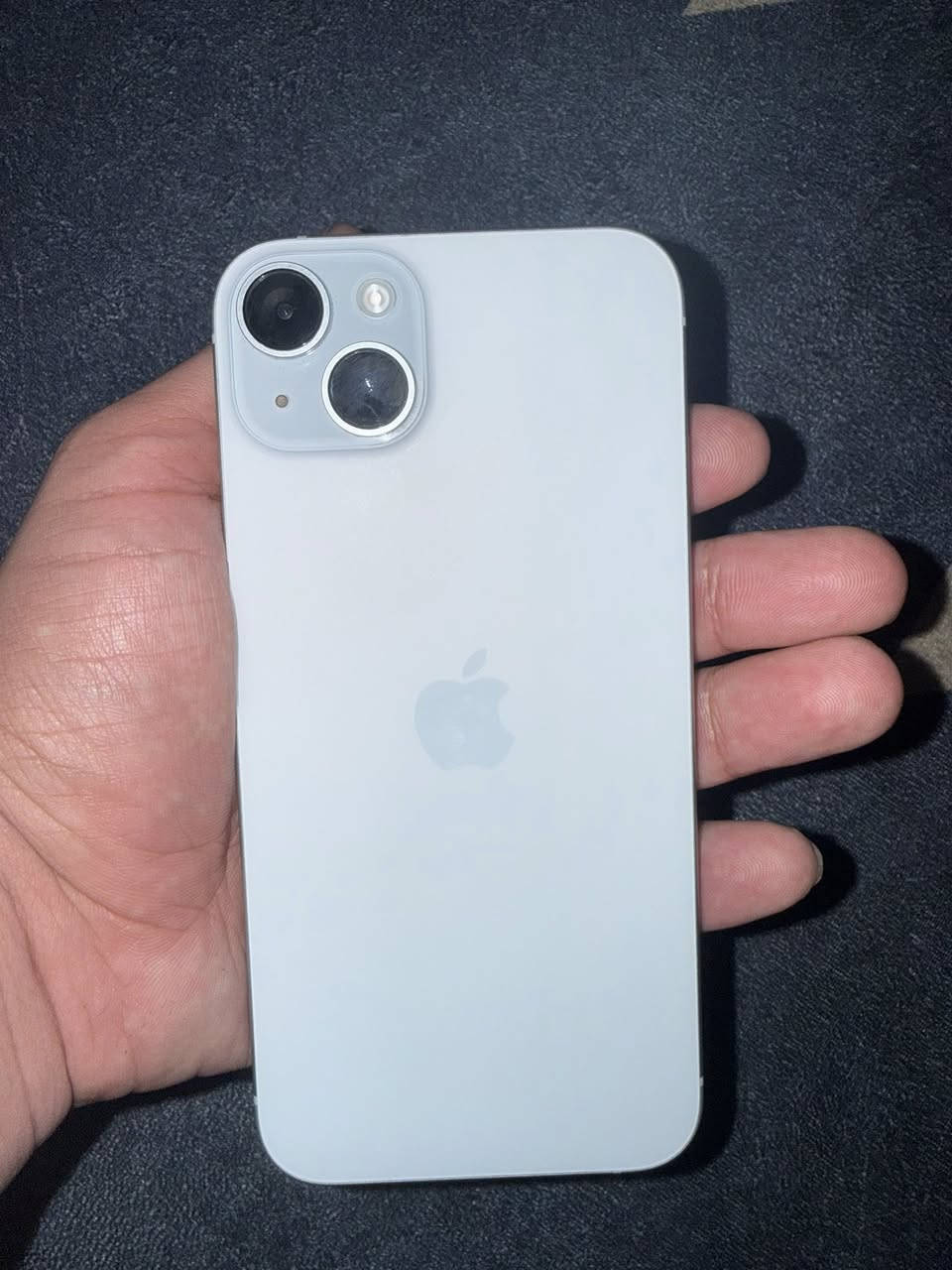 سلام عليكم 
ايفون 15 بلس للبيع ذاكرة 128 بطارية 85 
نضافة التليفون 100/100 
وابد ما طاب صيانه 
ويا كارتونه مالته وجهاز ماستر 
ب750 الف 
الموقع بغداد 
***********
