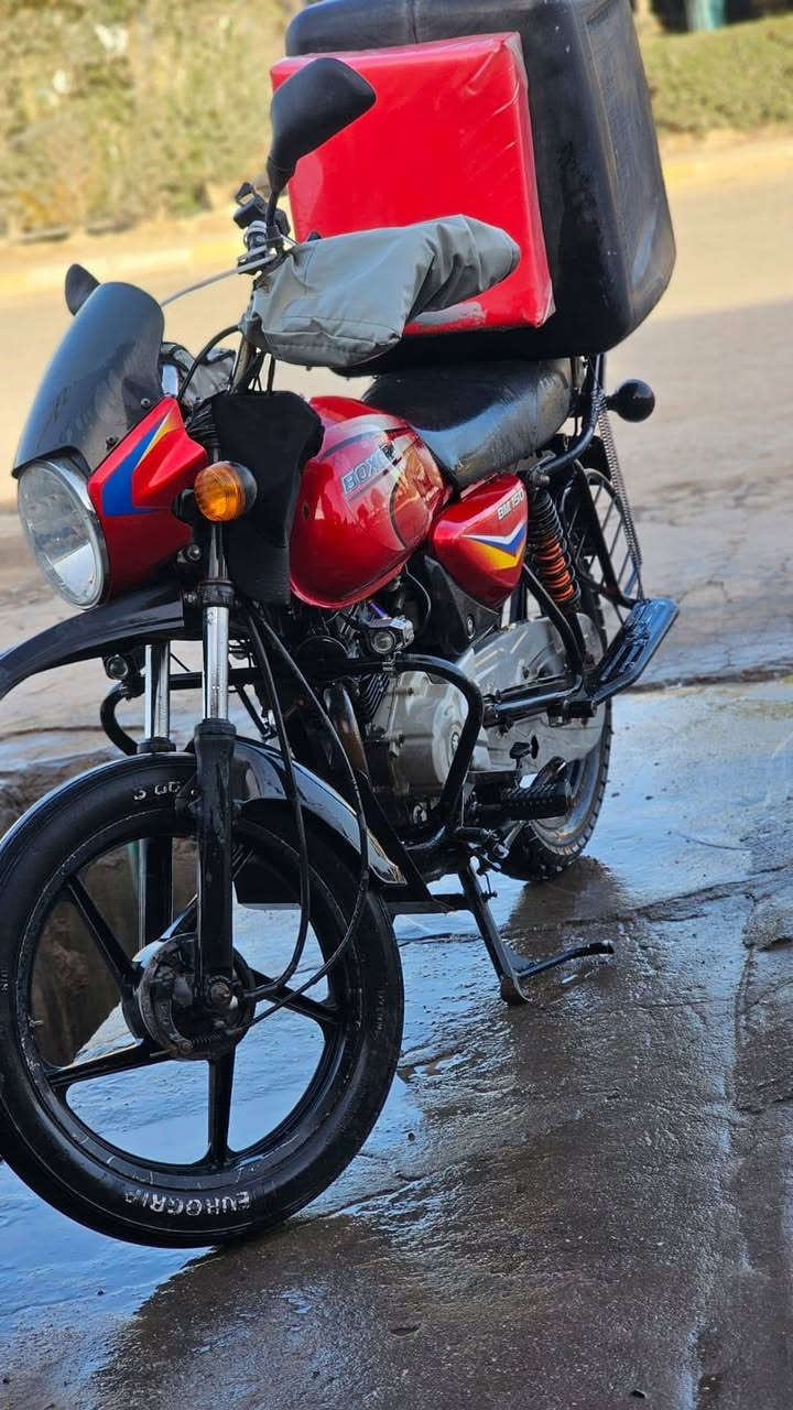 دراجة بوكسر هندي
موديل 2019 اوراق اصوليه
دهن كله امزويل مكينه ناعمه
مفتوحة تجفيت وكيل
للاستفسار ***********
