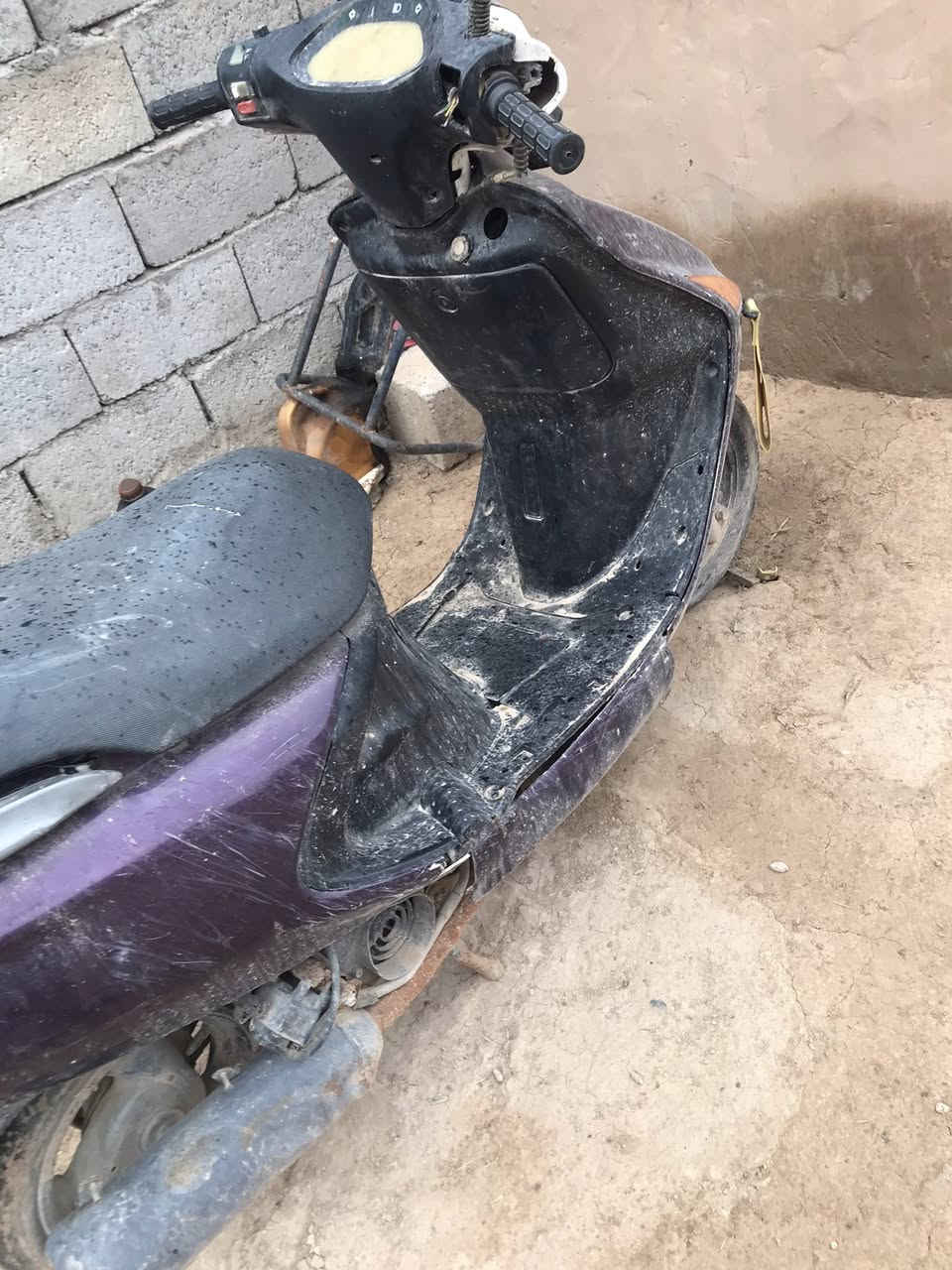 فورتي ٢٠٠وبي مجال بسيط


**إذا كنت صاحب هذا الإعلان وتريد حذفه لأي سبب، رجاءا أرسل رسالة إلى الدعم الفني**