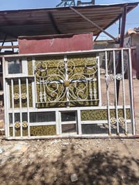 شباك نظيف اثنين ونص في متر و70 للبيع في سكله ابو حسن السويعدي الرقم 07...