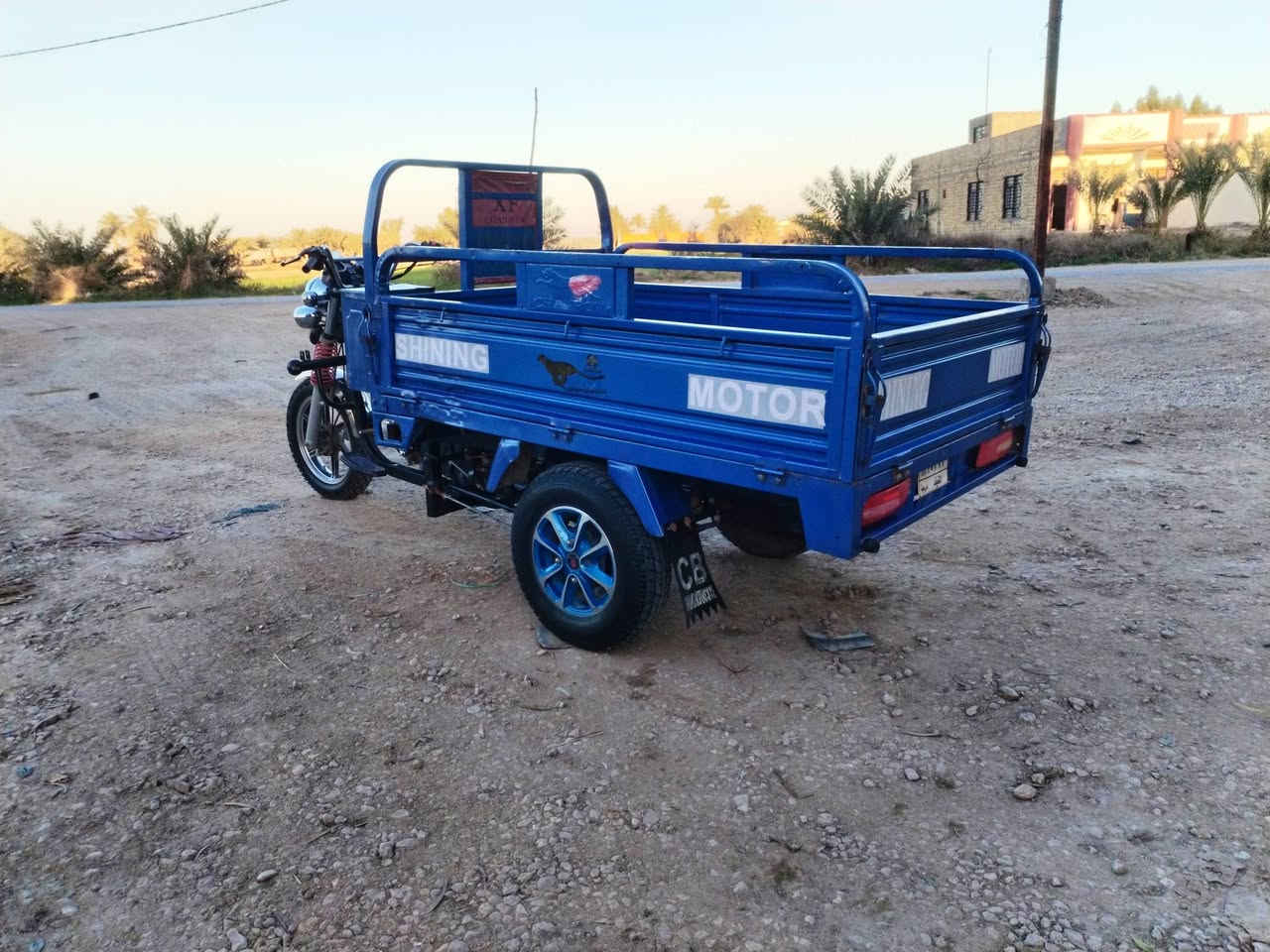 السلام عليكم ستوته للبيع جمره فحل 2022رقم نجف ابيض سنويه مجدد ا28  بسمي محرك جديد اربع براغي ركبه مكفولة كفاله عامه من قطرة لحيم السعر 2100وبيه مجال مكان نجف المناذره انتصل وبيك خير ودلل ***********
