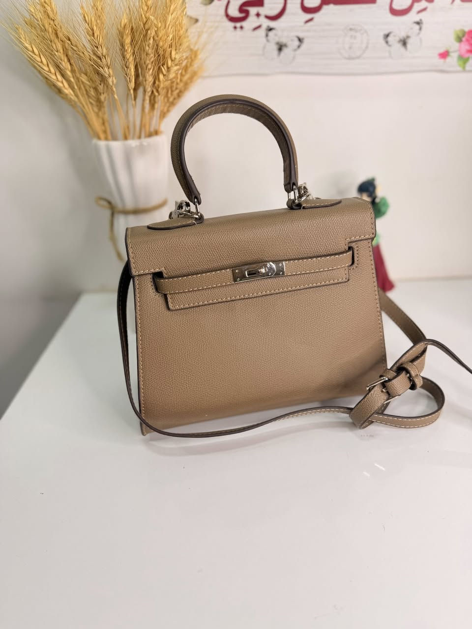 قطع غير مستخدم توصيل متوفر


**إذا كنت صاحب هذا الإعلان وتريد حذفه لأي سبب، رجاءا أرسل رسالة إلى الدعم الفني**