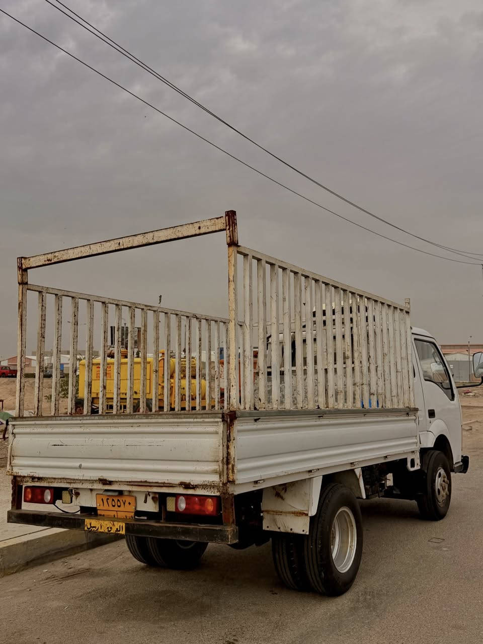 جنبي صيني مديل 2010 السياره جاهزه من كلشي الاتصال ***********
