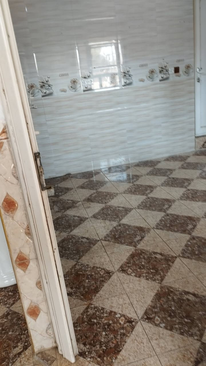 اسلام عليكم اخوان دار يجار اني مكلف نشر بيت مساح 125 متر مربع طابق ثاني بي غرف تين نوم 2 هول استقبال مطبخ حمام تواليت فول سراميك عنوان كركوك قادسي2 مقابل صيدليه نازناز بداية شراع ابوليد قبريب طقاطع ابو خطاب دخل سوك قادسي بي خط كوسترات مدارس عربي كوردي خط مولد 3 امبير ريسي ماء حلو كل يوم نايوم فول سعر ايجار سافي ماعليك فلوس كربا ماء 200 ايجار قفل فيديو موجود طوب واتساب فقت رقم اسيا بي واتساب رقم *********** ***********
