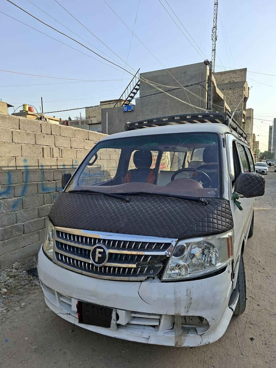 سلام عليكم من رخصة الادمن سيارة فتون موديل 14  رقم بغداد للبيع اقرة التفاصيل راعية ما اندلة اكفلك سرقة السيارة مطلوبة غرامات  يعني بيع واقع حال(كوم حديد ) السعر 27 رقم الهاتف ***********
