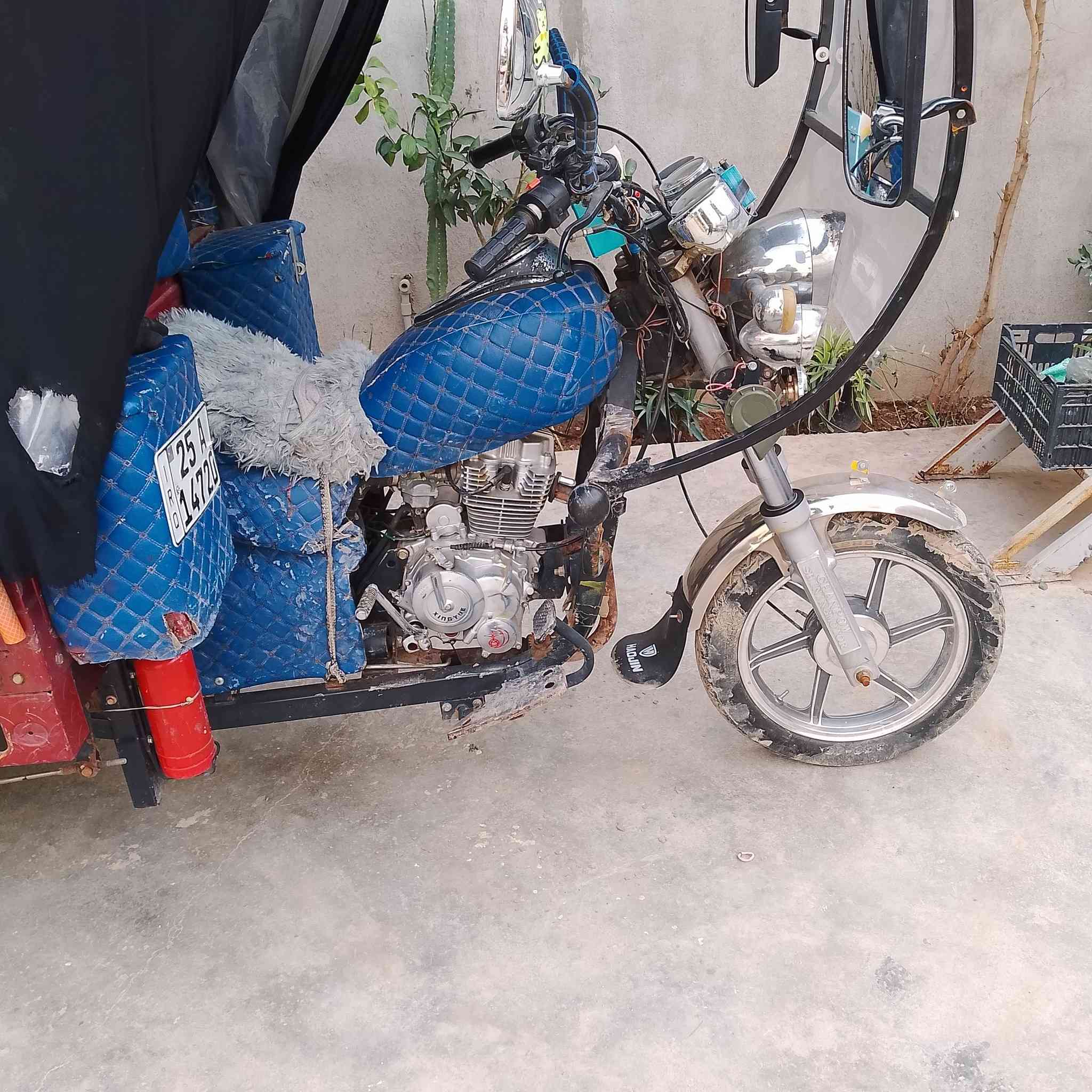 السلام عليكم ستوته للبيع موديل 2022 رقم كركوك سنويه 2030 الشراي يتصل على ***********
