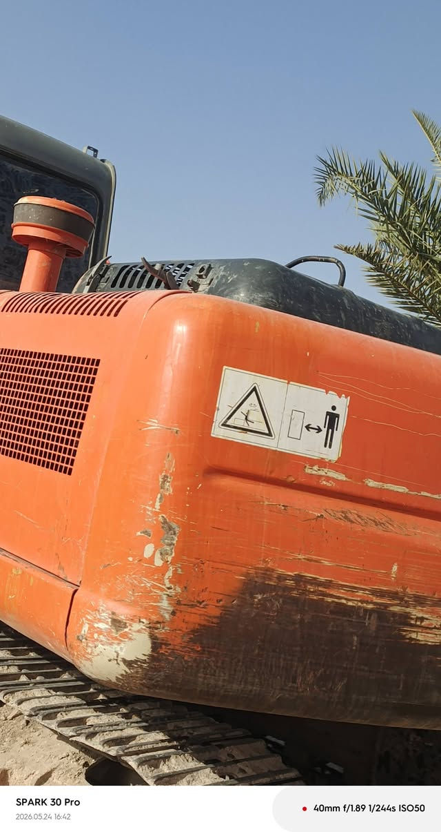 البيع  حفاره موديل 2006 كفاله عامه زيت  230 وبيه مجال الانتصال  والسفسار هله هذه الرقم ‏‪***********‬‏او ***********
