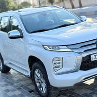 باجيرو سبورت مونتيرو  موديل 2020 بصمه +بصمه ابواب فتحه سلايت  شاشة 8 ا...