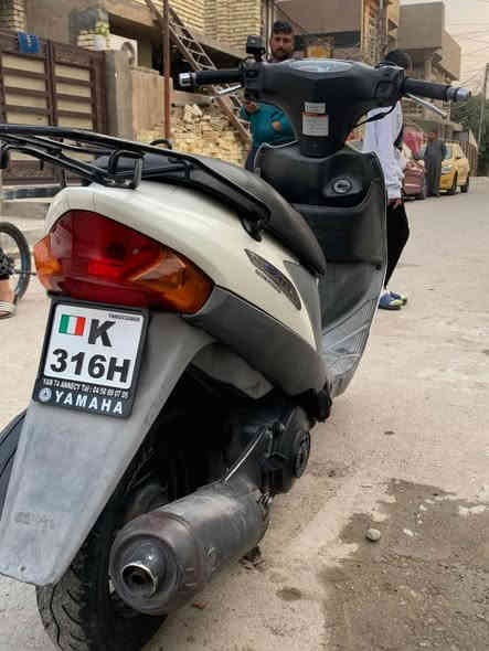 سلام عليكم دراجه ادرس سازوكي البيع السعر 750 او بيه مجال *********** وتساب بغداد
