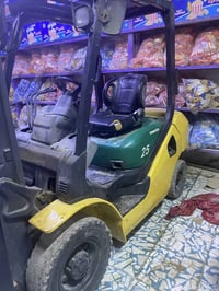 رافعة شوكية • 2008 • بنزين