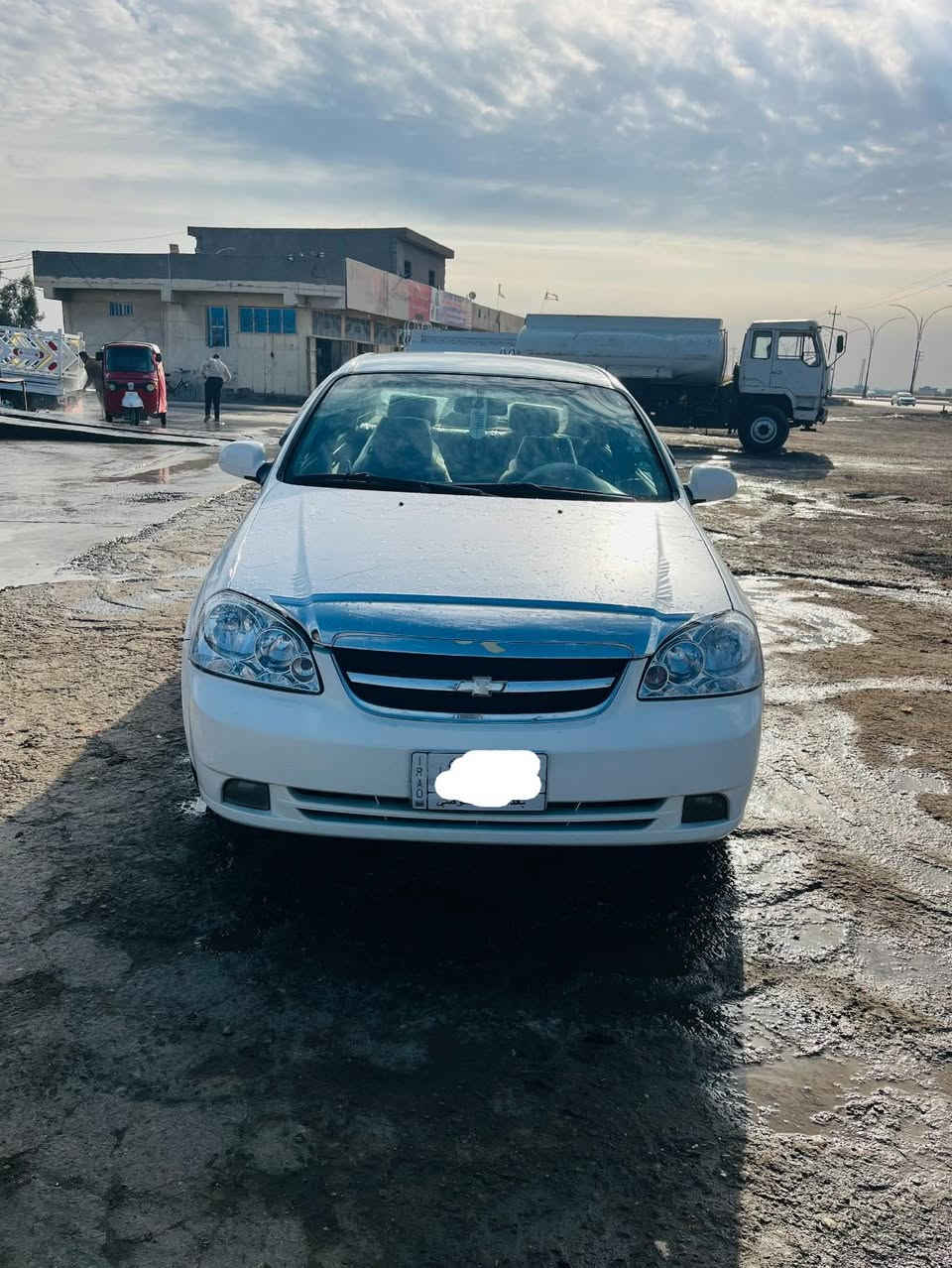 سلام عليكم
اوبترا ٢٠١٢ LS
مكينة كير كفالة 
صدر امامي خلفي حداديتهن ٩٠٪؜
رقم بغداد 
السيارة كل كهربائياتها شغالة بدون اي نقص 
بيها رش فقط ٣ قطع مع وجه الصندوق 
مكان السيارة ديالى بعقوبة 
رقم الهاتف ***********
السهر ٧٨ وبيها مجال
