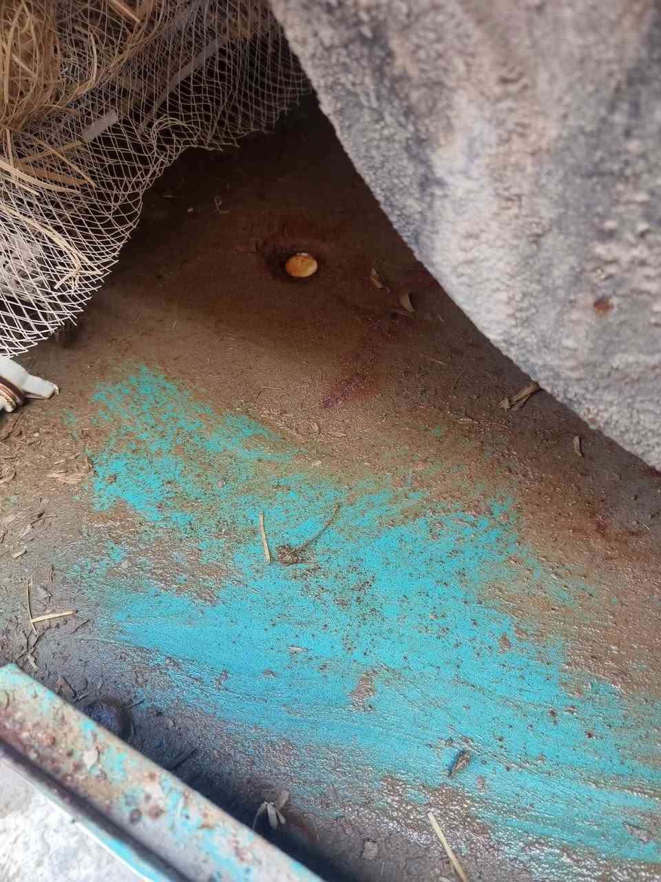 مبردة شغلة كل خلل ما بية مكاني كوفة شارع المعمل اي ستفسار *********** السعر 80 وبية مجال
