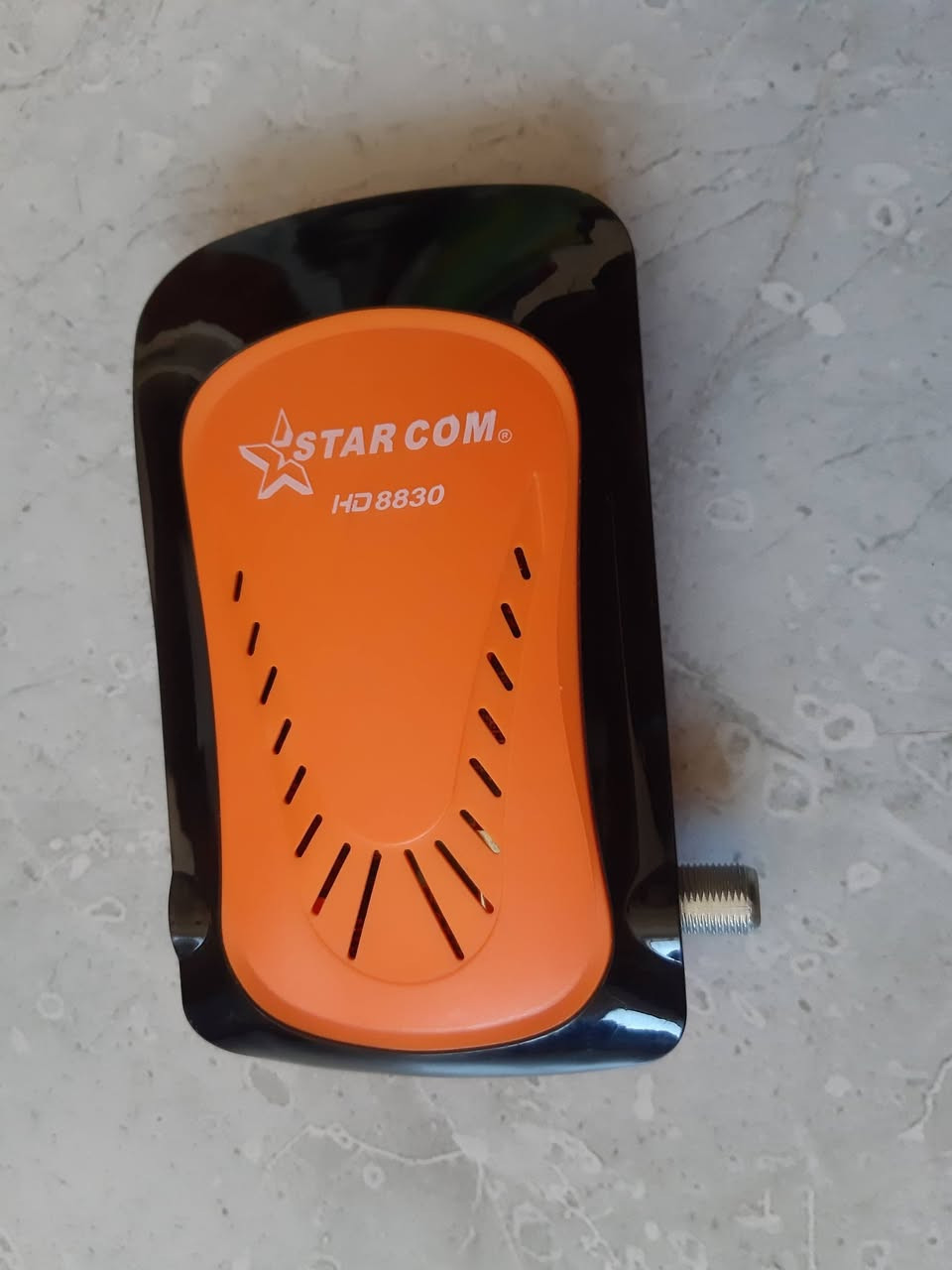 السلام عليكم 
ستلايتين للبيع 
ستلايت ستار كوم وستلايت بدر سكاي 
قطعتين سعر 5
تي في بوكس للبيع
بدون ملحقات 
سعر 5
سبلتر يربط ستلايت على شاشتين 
جديد بالكرتونه 
سعر 10 
مكان بغداد الشعله 
يوجد توصيل لجميع المحافظات


**إذا كنت صاحب هذا الإعلان وتريد حذفه لأي سبب، رجاءا أرسل رسالة إلى الدعم الفني**