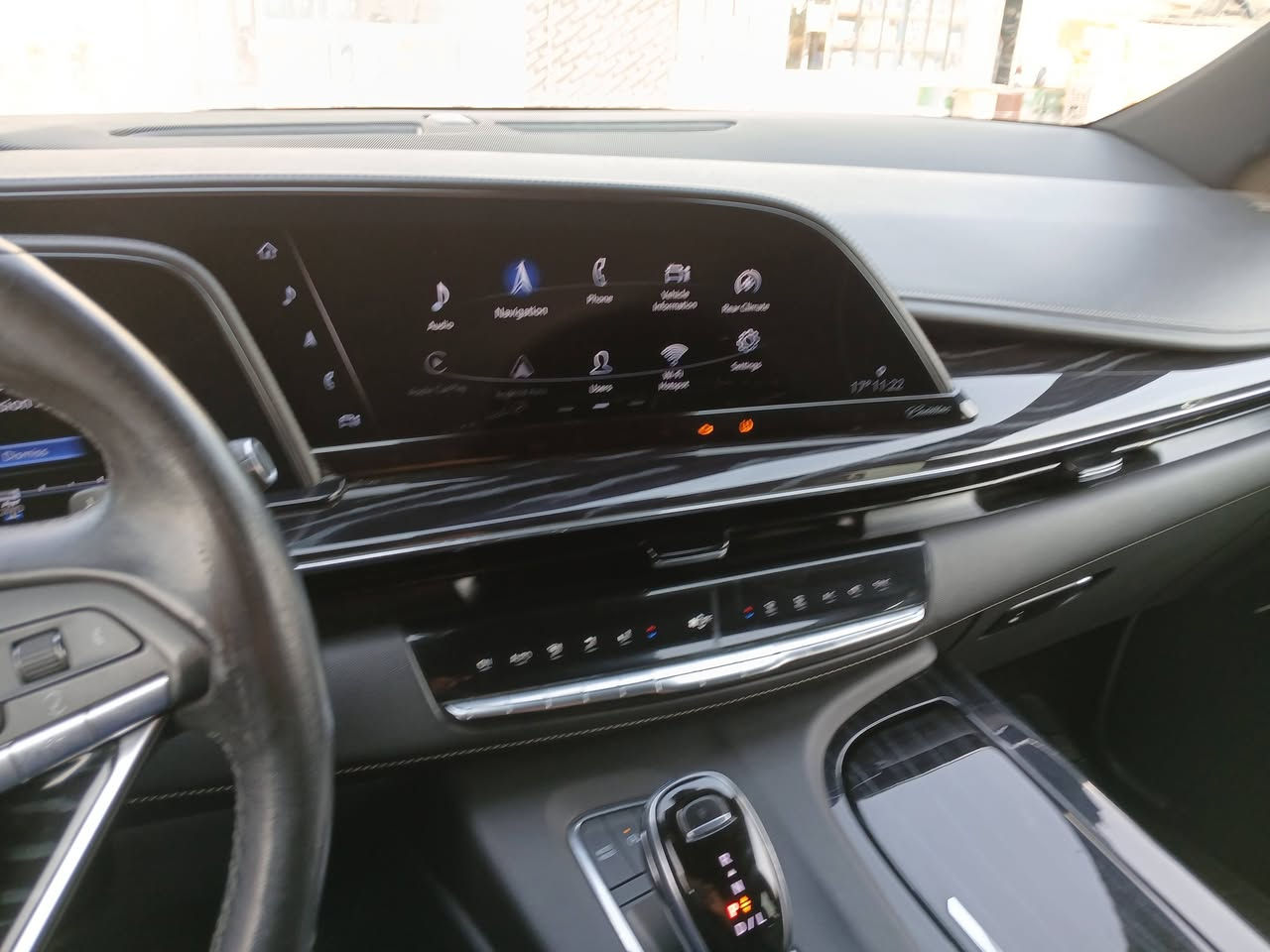 كاديلاك سكاليد ٢٠٢١ وارد أمريكي
فول مواصفات للتواصل ***********
