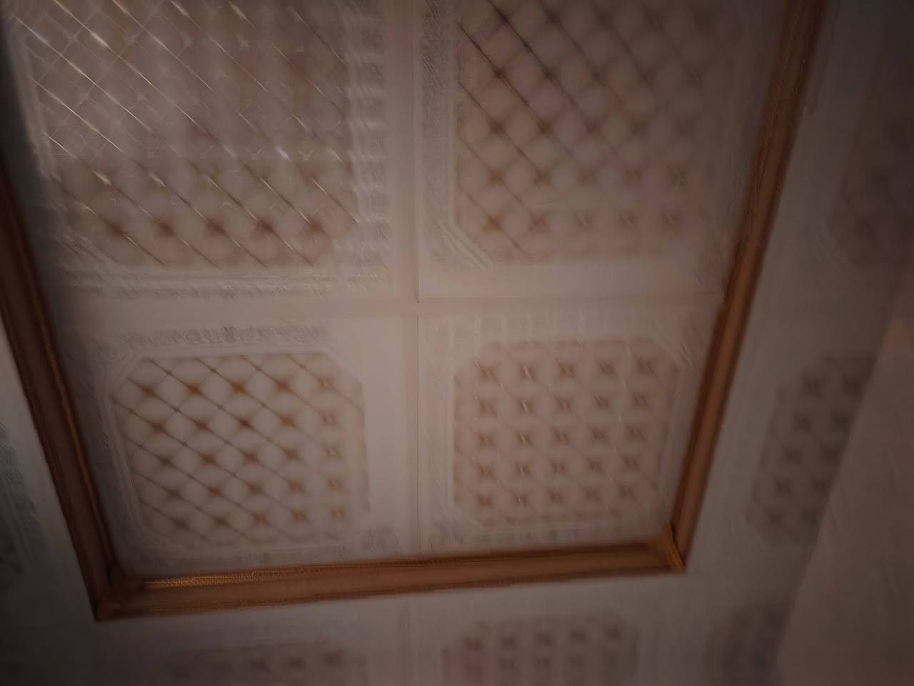 السلام عليكم شغل درجه اوله اتريد كرسته وعمل اتريد بس عمل... ناصريه المركز.***********
