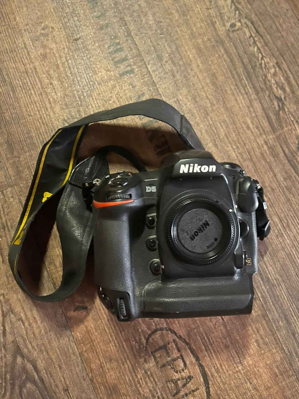 بدي d5 نيكون مع عدسة 300 vr
السعر30 ورقة 
مستعجل للبيع  الكامرة معروفه بالوانها الحادة والعدسة اصدار ثاني


**إذا كنت صاحب هذا الإعلان وتريد حذفه لأي سبب، رجاءا أرسل رسالة إلى الدعم الفني**