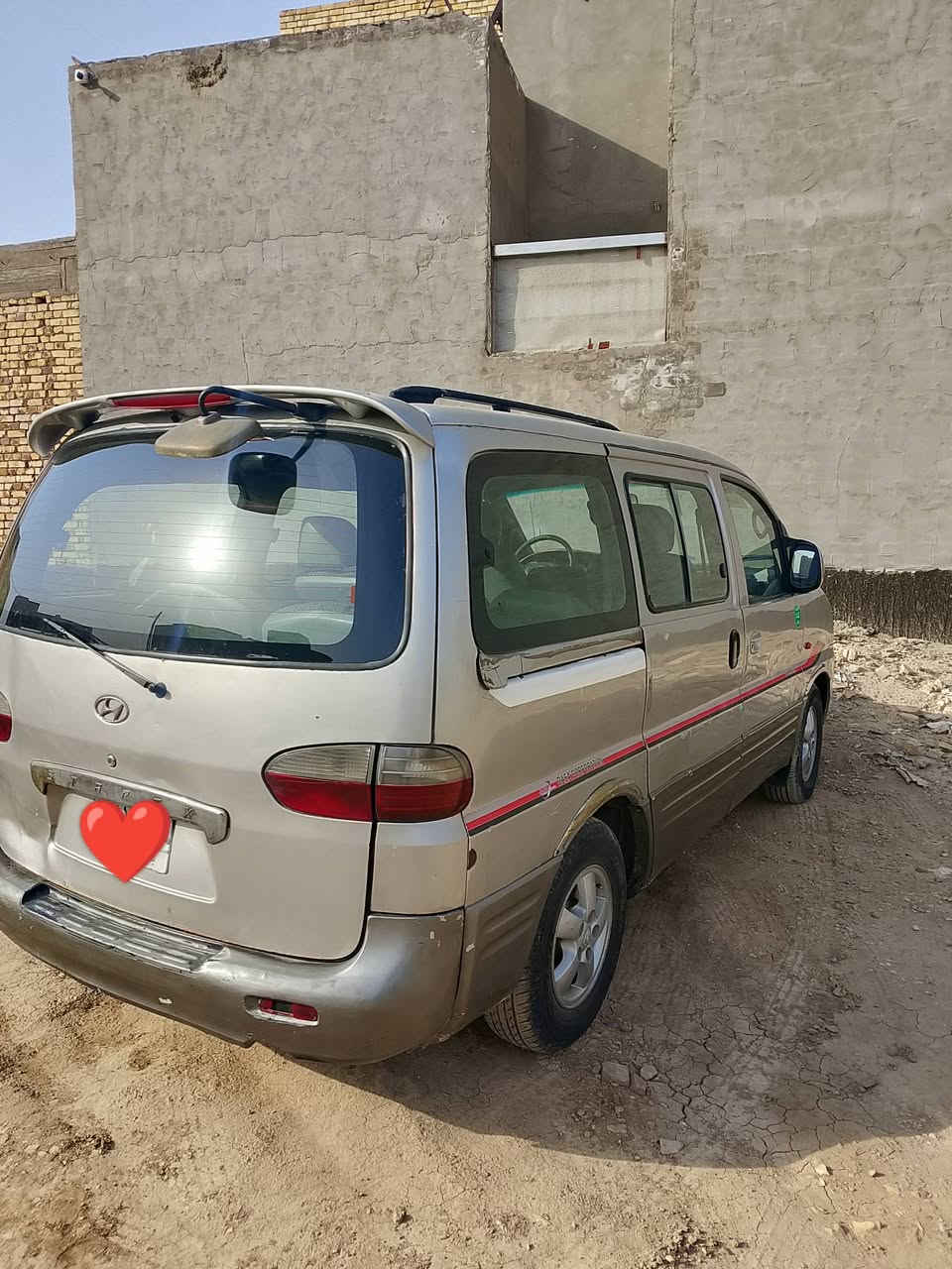 السلام عليكم
استاركس 2000 رقم بغداد خصوصي محدث 2007 تحويل ثاني يوم محرك مفتوح سوبر جديد وكير نضيف السيارة جاهزة 

كهربائيات كلهن شغالات تخم تاير نضيف دواخل نضيفه السيارة حلوة وكاعدة بسعر مناسب بيع مستعجل اتصل وتدلل ***********
